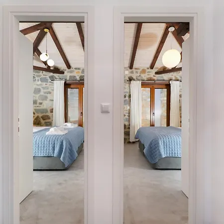 بيت للعطل Azure