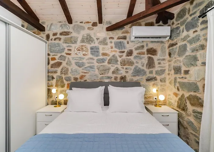 Azure Case de vacanță